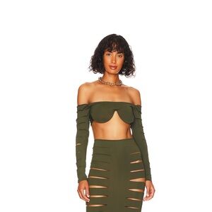 NWT — SIZE S BRONX AND BANCO JOSEFINA TOP IN KHAKI